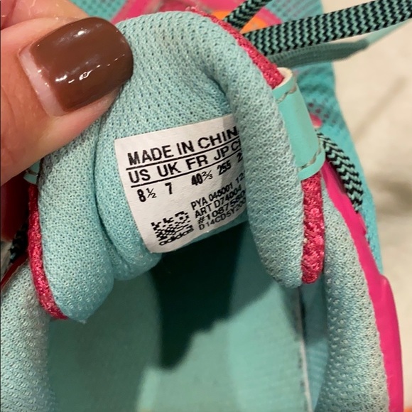 Adidas trail running shoes - Picture 4 of 6